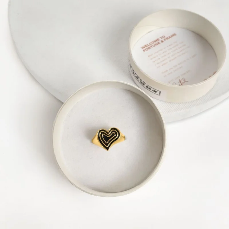 Deco Heart Signet Ring (Onyx) - Gold