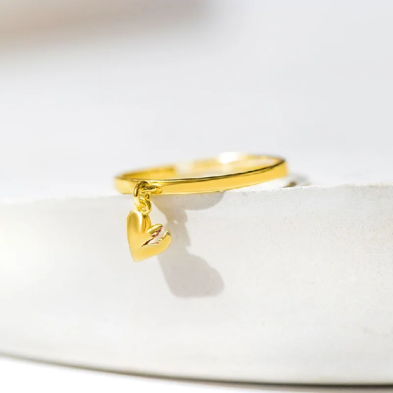 Mending Heart Charm Ring - Gold